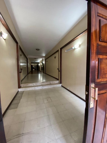 Venta Departamento 1 Ambiente En Sarandi Excelente Ubicacion