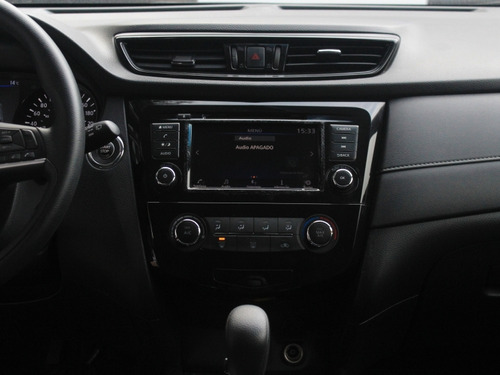 Nissan X-Trail CVT 2.5 AT