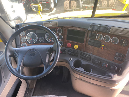 Freightliner Cascadia 125 2016