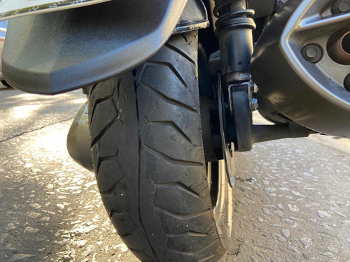 Imagen 8 de 8 de Kymco Down Town 300i