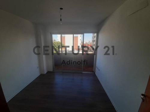 Imagen 17 de 30 de Av. 19 E/ 39 Y 40 - Departamento De 1 Dormitorio En Venta