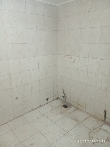 Propiedad Comercial Avda. Pajaritos Con San José.-
