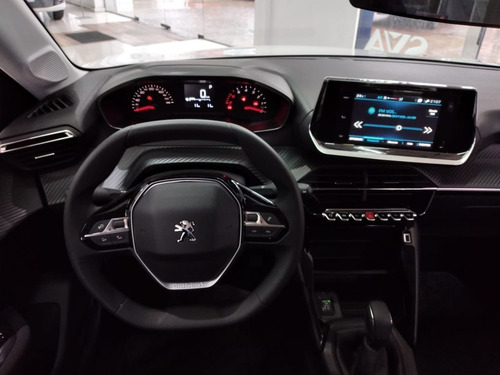 Imagen 12 de 15 de Peugeot 208 1.6l Active