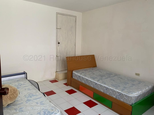 Imagen 11 de 23 de Casa En Venta 21-16611 Santa Ines