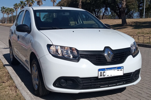 Imagen 1 de 15 de Renault Logan 2018 Con 7500 Km Impecable