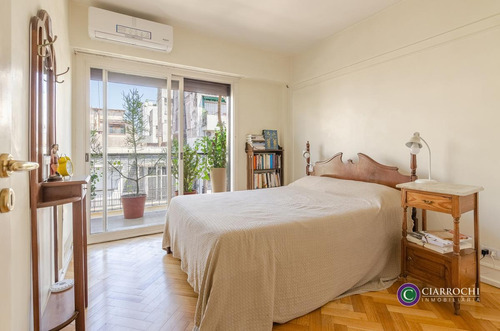 Imagen 6 de 30 de Quintana Y Montevideo - Piso Alto - Luminoso Departamento Semipiso Con Balcón