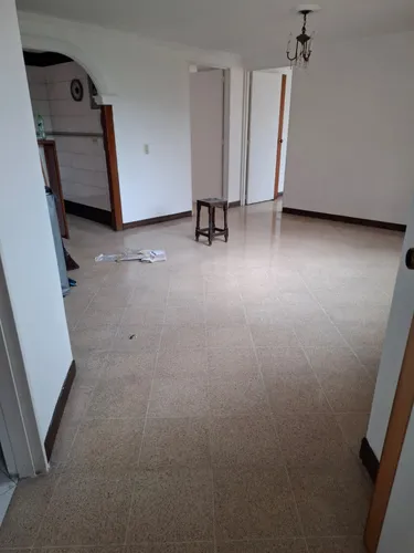 Apartamento En Venta En Conquistadores. Cod V12650