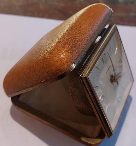 Antiguo Reloj Despertador Europa De Viaje Decoracion Retro (Usado)