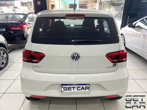 Imagem 4 de 8 de Volkswagen Fox Fox 1.6 Msi Total Flex Connect 4p I-motion