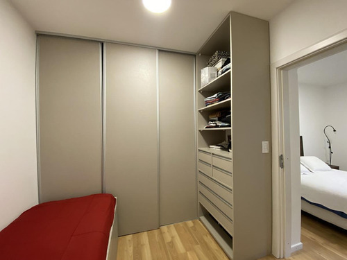 Imagen 14 de 15 de Casa Pasillo 1 Dormitorio + Comodin, Patio Y Terraza!
