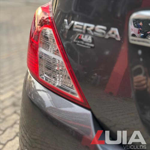 Nissan Versa 1.6 16V FLEX SL 4P XTRONIC