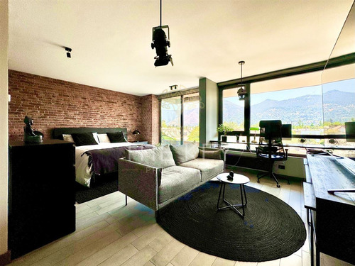 Departamento Duplex En Venta De 3 Dorm. En Vitacura