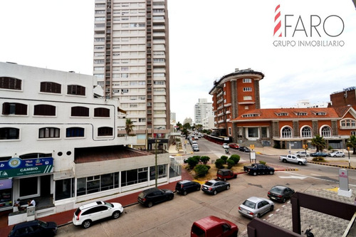 Imagen 3 de 30 de Apartamento En Mansa 3 Dormitorios Con Terraza - Punta Del Este Mansa