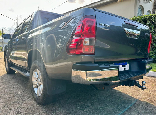 Toyota Hilux 2.8 Sr Cab. Dupla 4x4 Tdi Aut. 4p