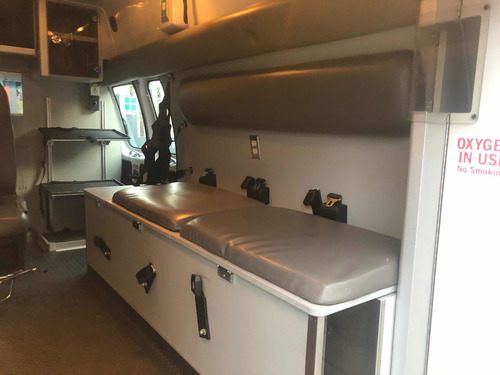 Imagen 10 de 15 de Ford Ambulancia T2 Econoline