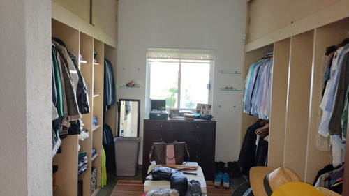 Imagen 22 de 30 de Moderna Casa En Venta, Renta O Renta Con Opción A Compra