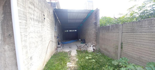 Imagen 10 de 11 de Blas Parera 2900 - Casa Con 2 Dormitorios Y Parque - Quilmes Oeste
