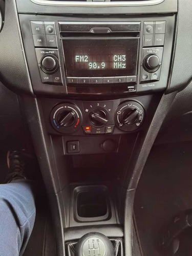 Imagen 15 de 15 de Suzuki Swift 1.4 Gls 5vel Aa Mt 2012