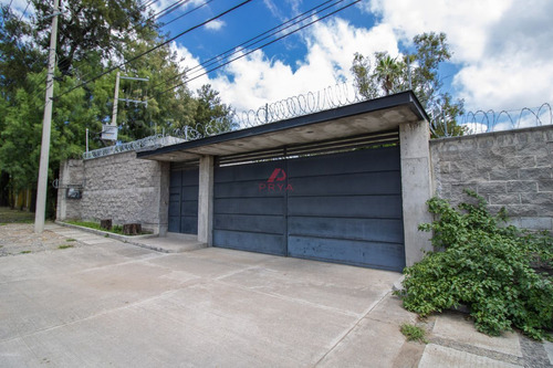 Terreno Con Uso De Suelo Comericial En Venta , Leon Guanajuato.