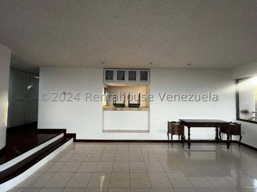 Apartamento En Alquiler Urb. Alto Pdo, Caracas. 24-22585 Yf