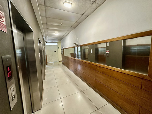 Departamento En Venta De 2 Dorm. En Recoleta