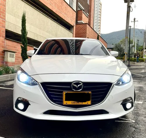 Mazda 3 2.0 Touring