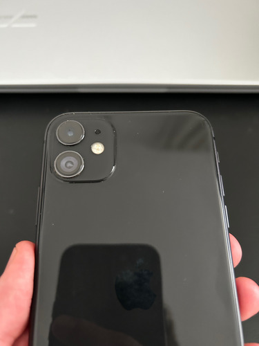 Apple Iphone 11 (64 Gb) - Negro Negro
