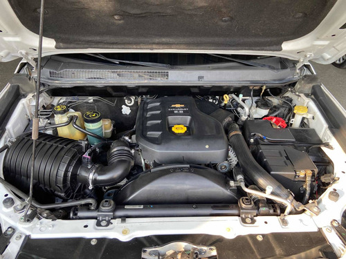 Imagen 10 de 25 de Chevrolet S10 2013 2.8 Cd 4x4 Ls Tdci 200cv