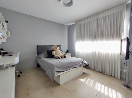 Casa En Venta En Santa Maria De Los Olivos