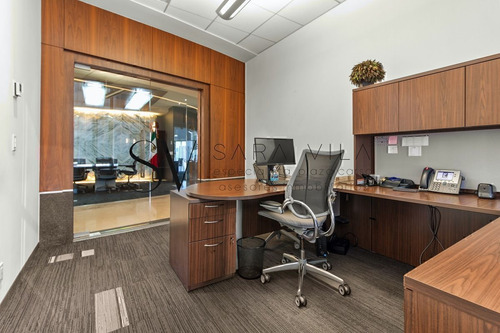 Espectaculares Oficinas En Venta Con Acabados De Lujo