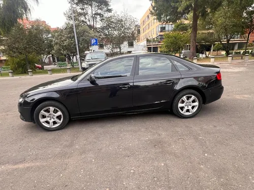 Audi A4 1.8 CONFORT TURBO