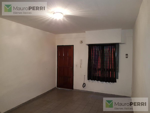 Imagen 5 de 16 de Departamento - La Plata