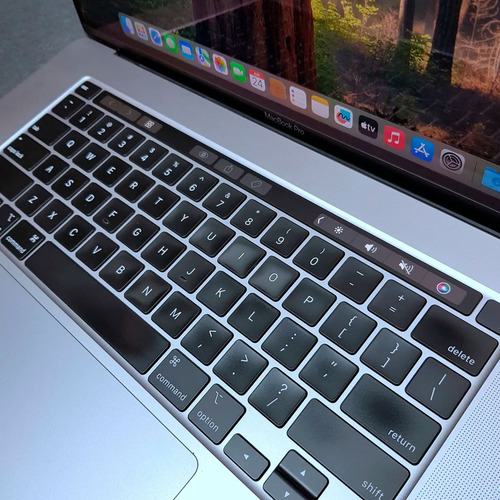 Apple Macbook Pro A2141 Intel I9 32gb 2tb Cinza + Hub Usb-c Cinza (Recondicionado)