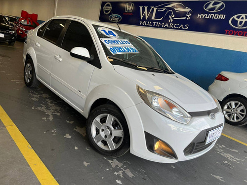 Imagem 2 de 13 de Ford Fiesta 1.6 Se Sedan 16v Flex 4p Manual