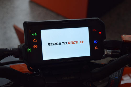 Imagen 5 de 17 de Ktm Duke 390 - Financiación