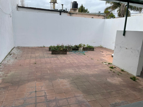 Imagen 15 de 15 de En Venta!!! Ph En Tolosa 2 Dorm - Patio - Cochera