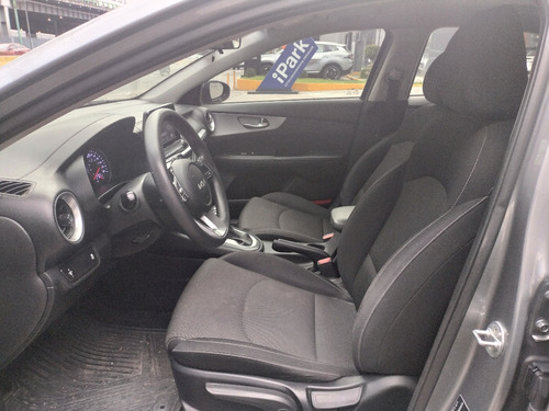 Kia Forte 2.0 L At