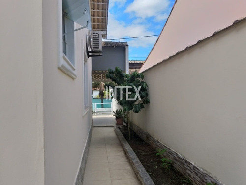 Imagem 4 de 18 de Casa Para Comprar Com 3 Quartos Dentro De Condominio Fechado Em Varzea Das Moças-rj - Ca00547 - 69488753