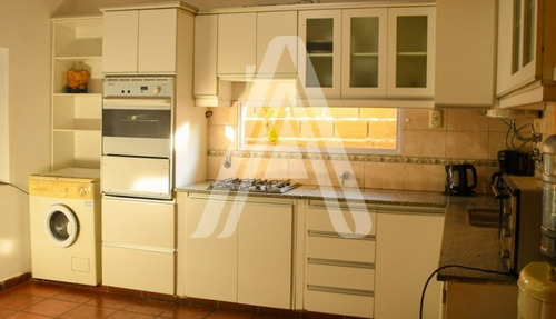 Imagen 2 de 10 de Casa Dos Dormitorios Con Pileta