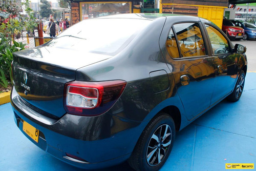 Imagen 8 de 25 de Renault Logan 1.6 Exclusive Automático