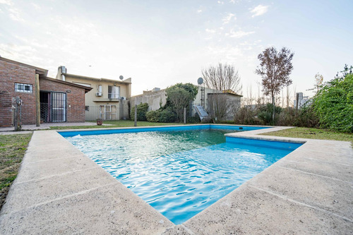 Venta /permuta- Casa 3 Domitorios Con Piscina - Tierra De Sueños 2, Roldán.