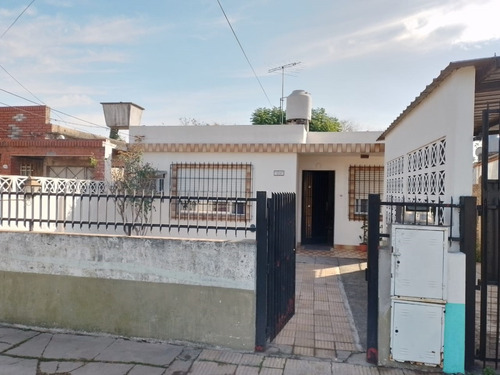 Oportunidad Venta Acogedora Casa Ph De 2 Dorm En Jcp