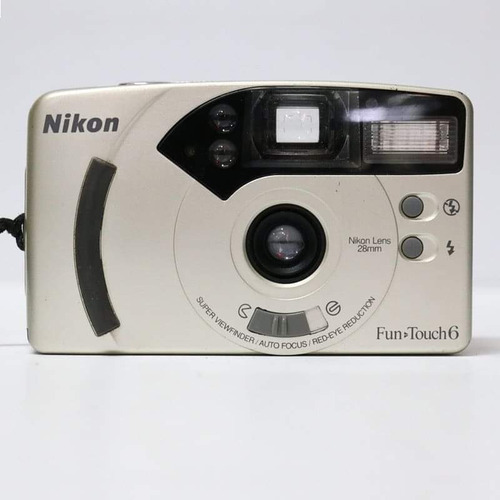 Imagen 1 de 10 de Cámara Analógica Nikon Fun Touch 6 Usada Muy Buen Estado