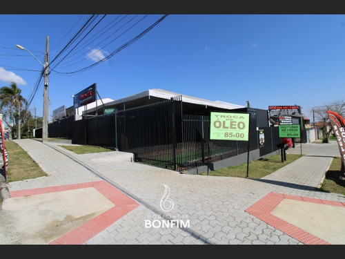 Imagem 3 de 9 de Ponto Comercial Para Alugar Com 295m² Por R$ 4.000,00 No Bairro Novo Mundo - Curitiba / Pr - Pc0001