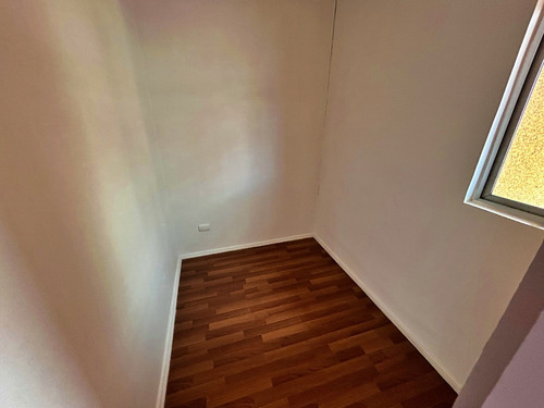 Dpto. En 4to Piso Sin Ascensor, 3 Dorm 1 Baño, Juan Larenas