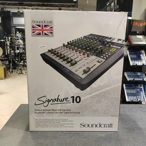 Soundcraft Signature 10 Analogue Mixer 