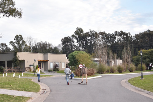 Imagen 4 de 7 de Lote En Venta San Simon, Canning
