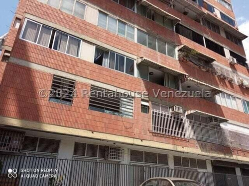 Apartamento Remodelado En Venta En La California Norte 24-23767 Cs