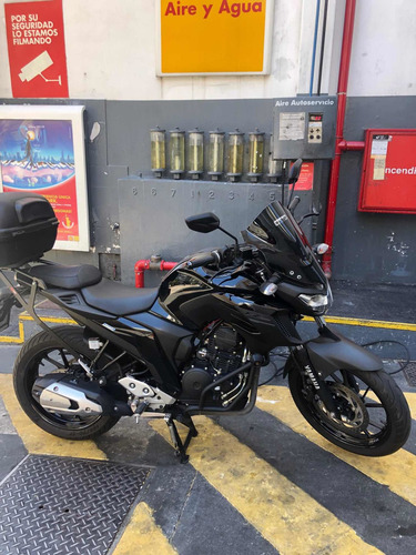 Yamaha Fz 25 - Michelin Pilot Street - Parabrisas- Baul