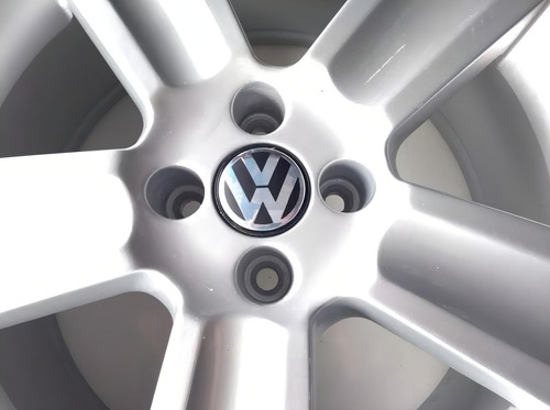 Roda Aro 17 4x100 Saveiro Cross Brw730 / Valor Unitário Cor Prata 4x100